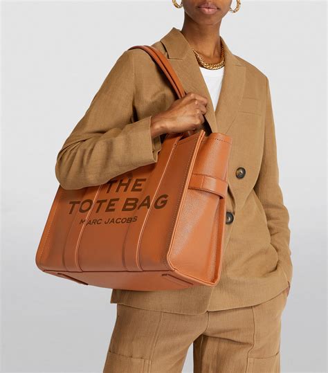 oversized tote handbags marc jacobs.